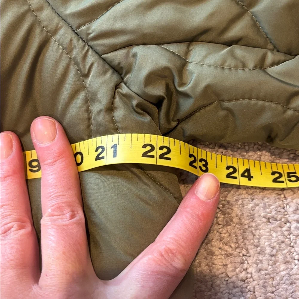 J. Crew Green Quilted Puffer Jacket - Picture 6 of 7